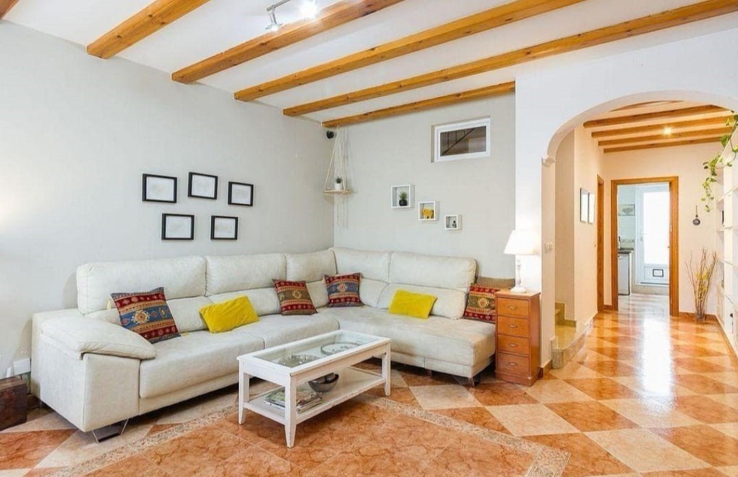 casa-pueblo en teulada · casco-urbano 210000€